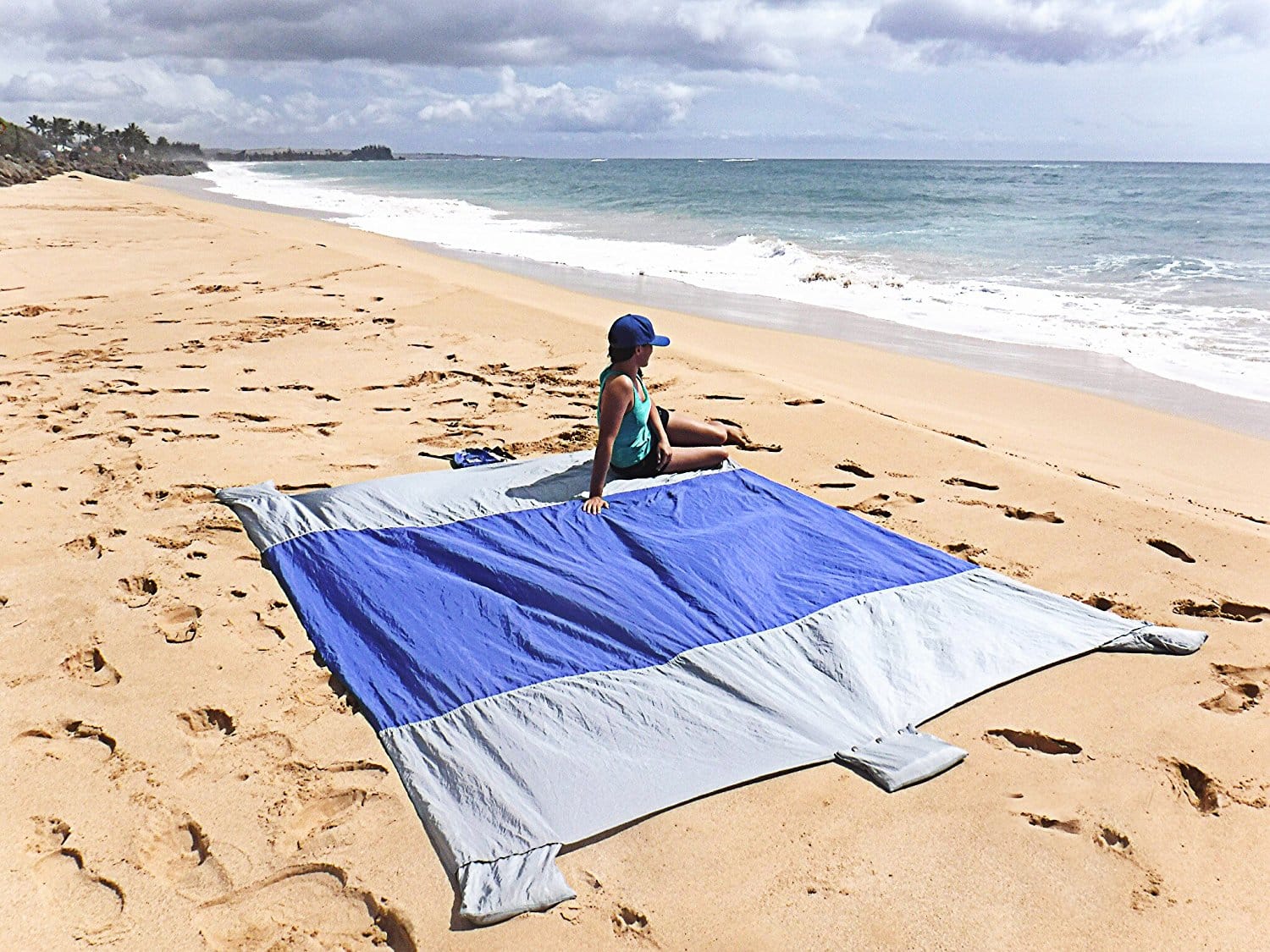 Top 10 Best Beach Blankets in 2023 TopTenTheBest